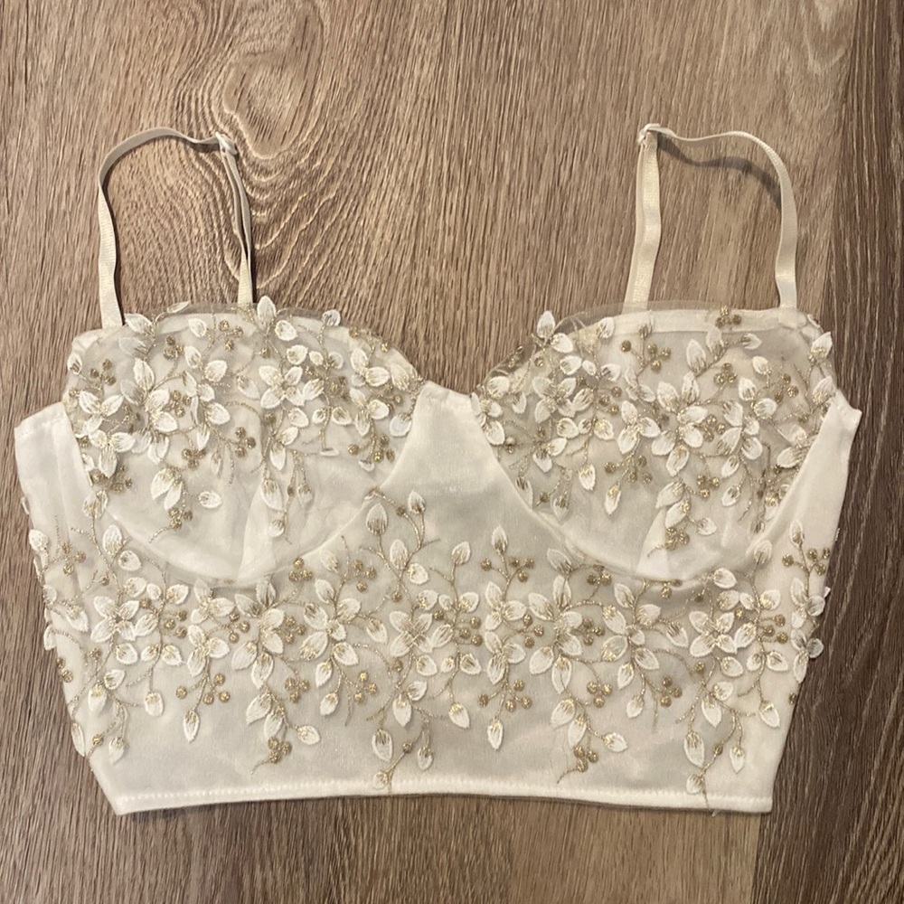 White lace crop top - Shein size: M